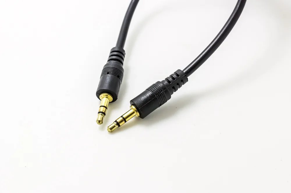 3.5mm audio cable view 2