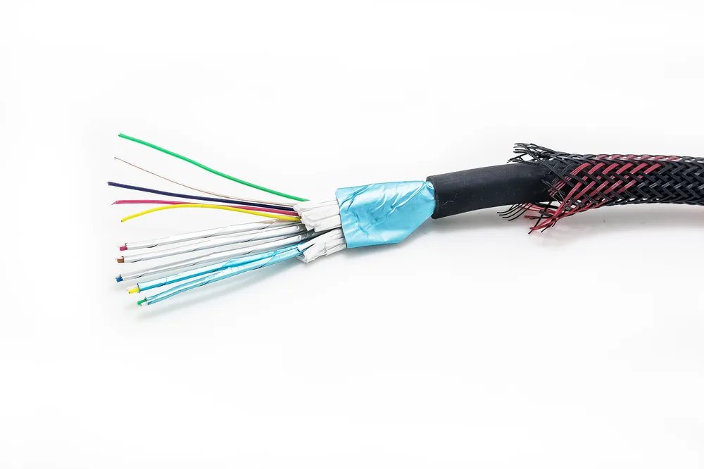 HDMI nylon cable view 2